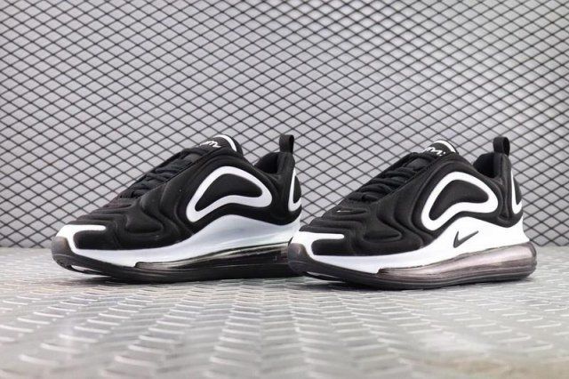  Nike Air Max 720 Black
